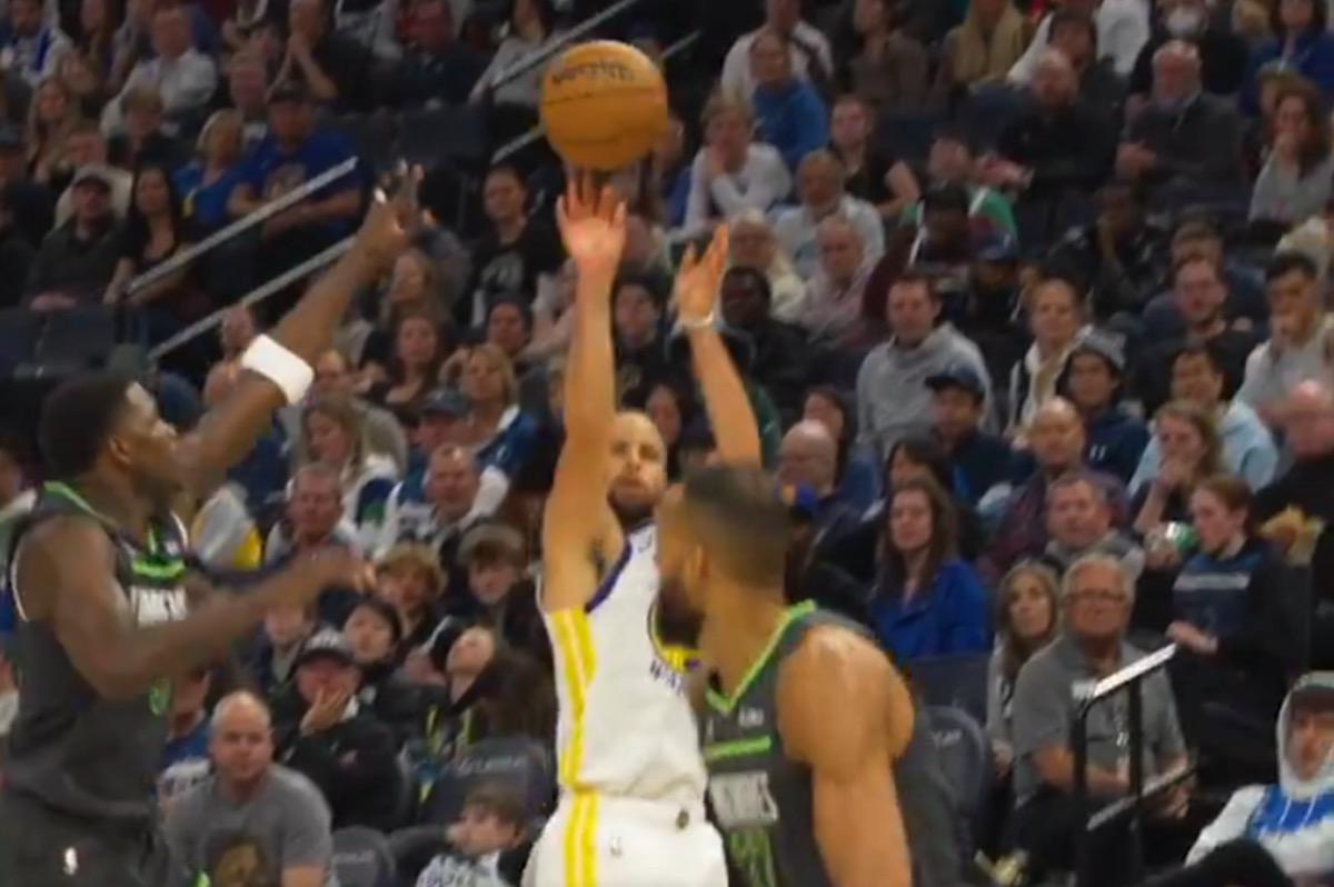 库里超远三分:重新定义篮球的有效射程