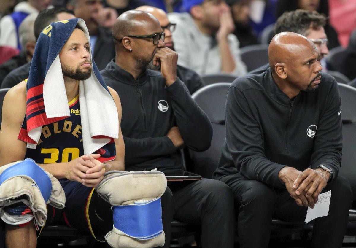 库里无缘第12次All-NBA：65场出场规则让三分王付出最沉重代价