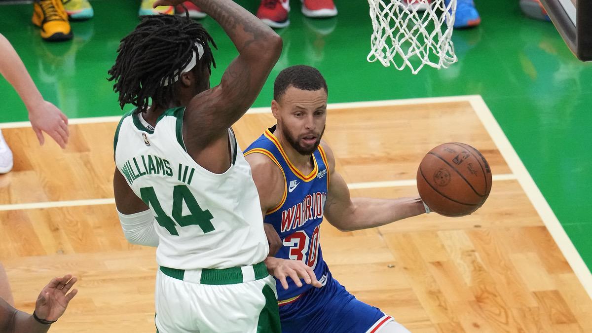 库里与科尔的心理战术：勇士不说失误的三分革命新法则